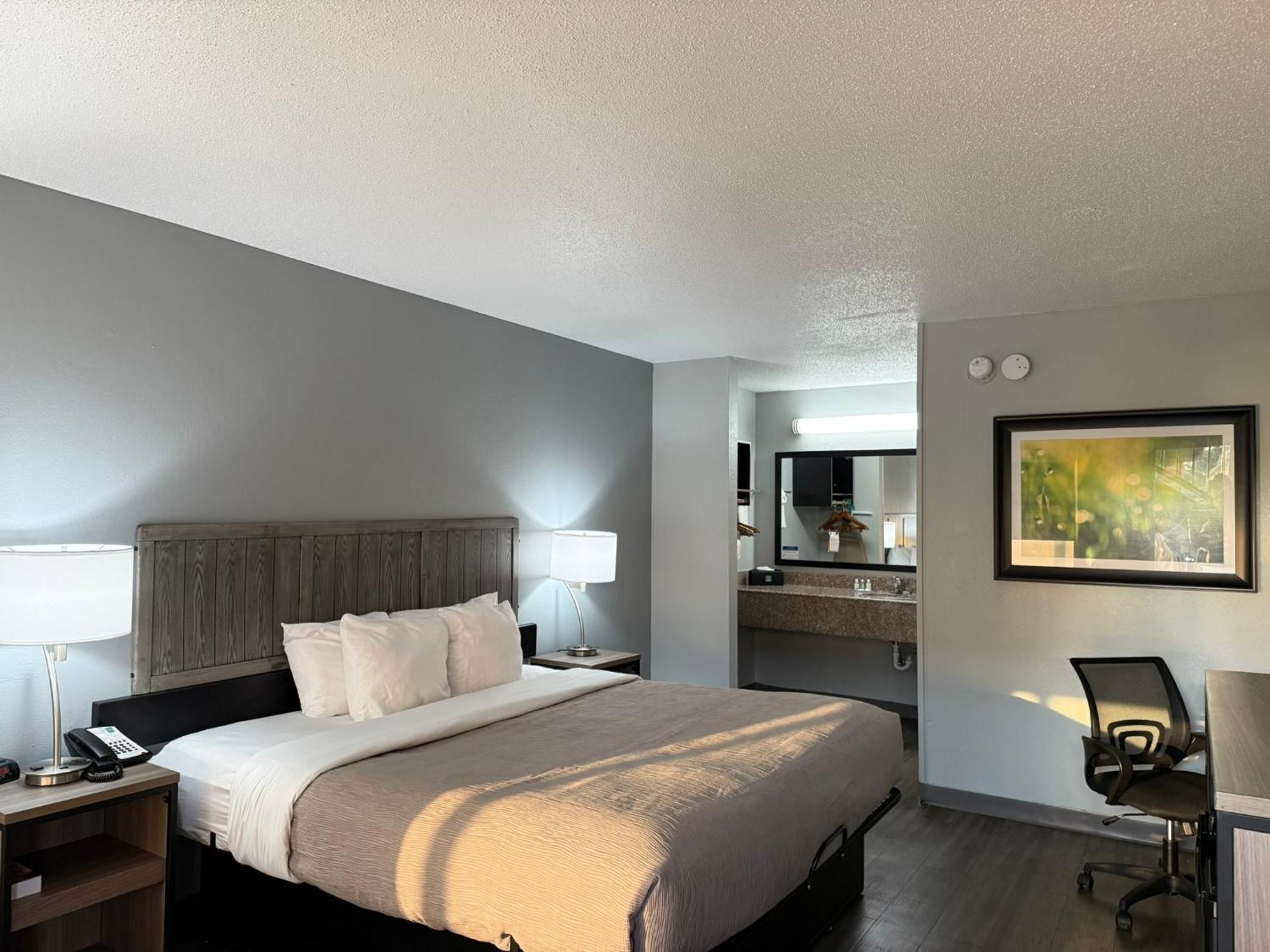 Quality Inn Крествью Экстерьер фото